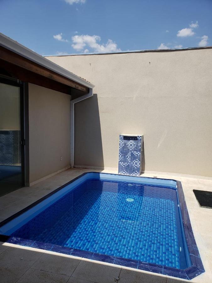 Casa Temporada Olimpia 8 Pessoas Com Piscina Exterior photo